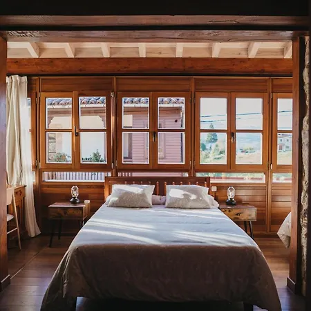 Casa Rosales 3* Cardes (Infiesto)