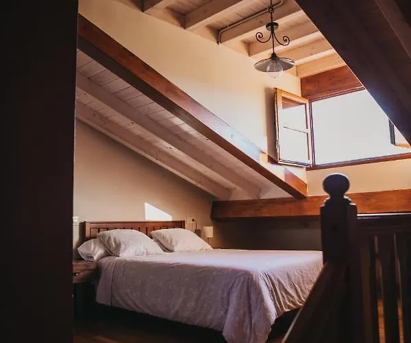 Casa Rosales Cardes (Infiesto)