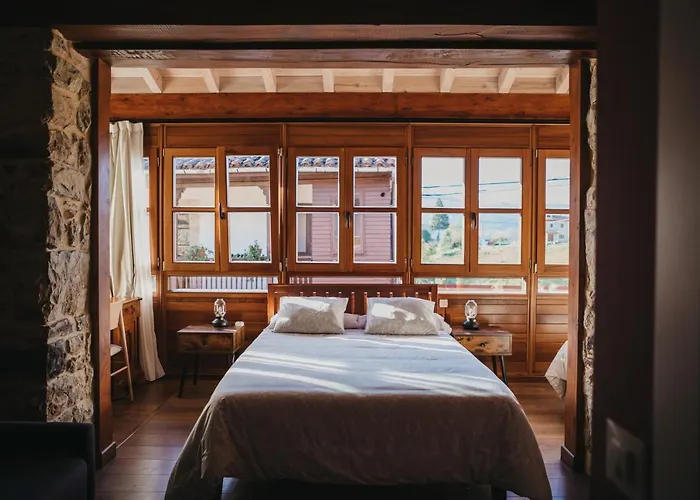 Casa Rosales 3* Cardes (Infiesto)